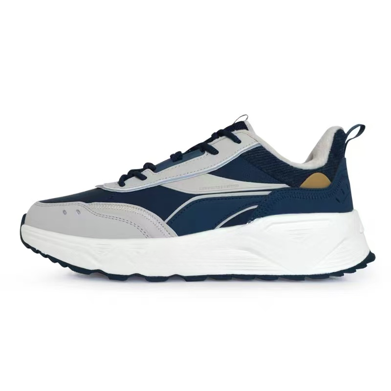 361度男鞋休闲鞋运动鞋皮面加绒棉鞋跑步鞋572346715