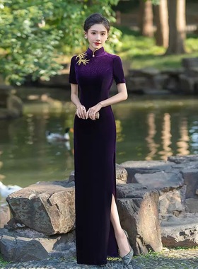 走秀旗袍金丝绒紫色竹叶开叉短袖年轻款新款优雅气质形体礼仪演出