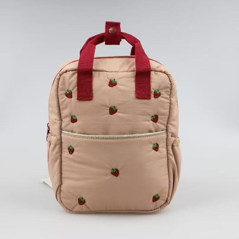 草莓简约休闲包轻便书包