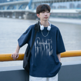 藏青色