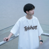 白色