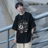 黑色