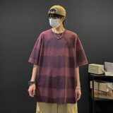 红色
