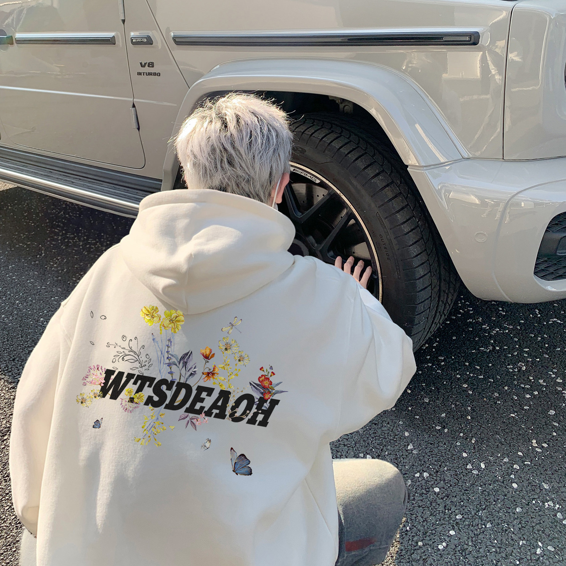 潮流字母花卉排版连帽卫衣A425-Q4042-65控78面料65%棉35%聚酯,男装卫衣,电商A425