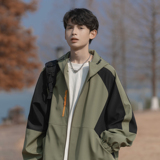 绿色