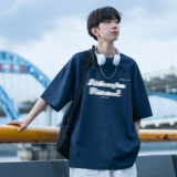 藏青色