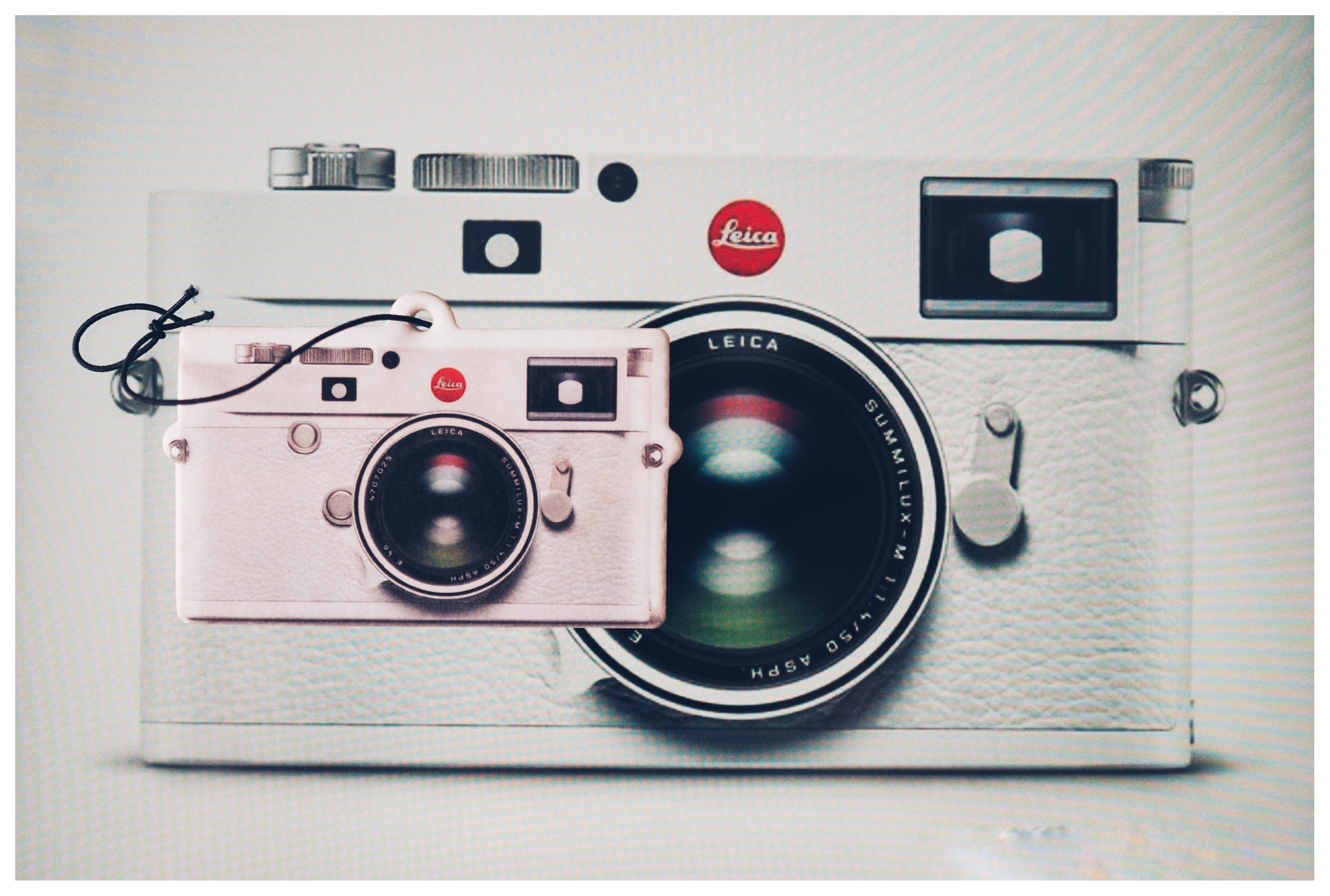 徕卡M10白色限量版香薰片车挂件