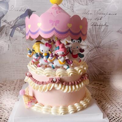 儿童旋转木马蛋糕装饰开小汽车