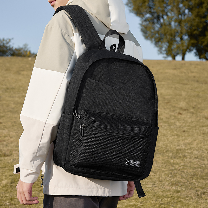 木村耀司大容量防水双肩背包