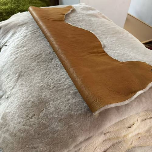 非假毛！真皮羊毛！皮毛一体真皮羊毛6-7尺 98/张包邮 短毛