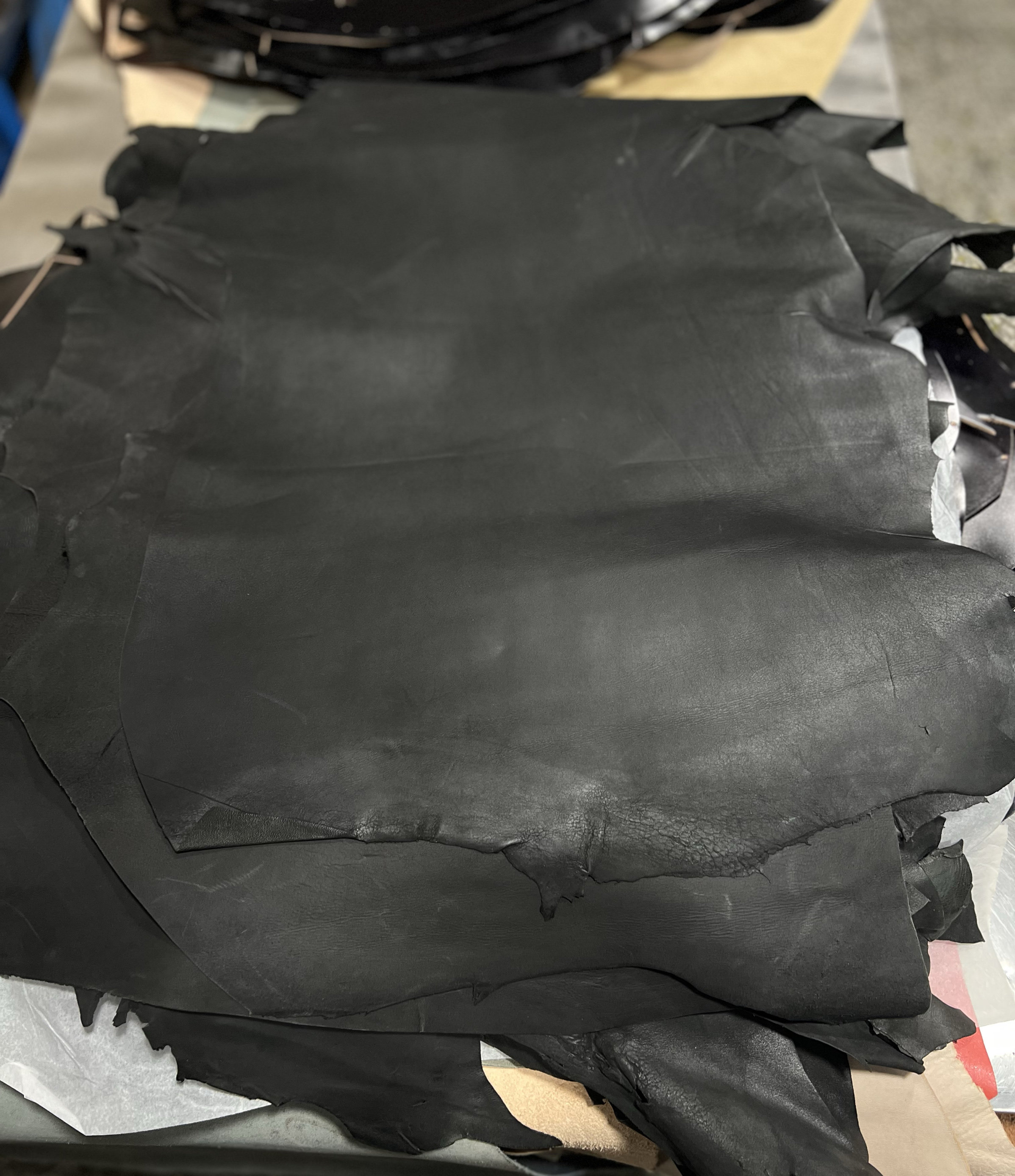 小羊羔！清尾货！黑色蜡感羊皮 背面可用 抛光亮0.8mm 3-4尺,住宅家具,皮革,淘宝优惠券,粉丝福利购,淘宝优惠卷