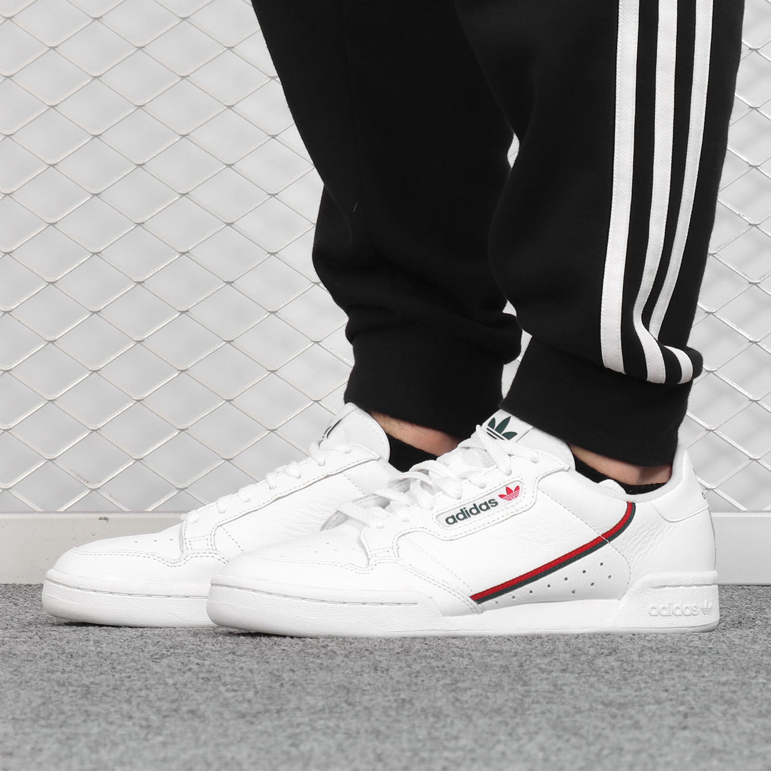 Adidas/阿迪达斯正品 三叶草男鞋2019新款 休闲运动鞋板鞋 EG4592