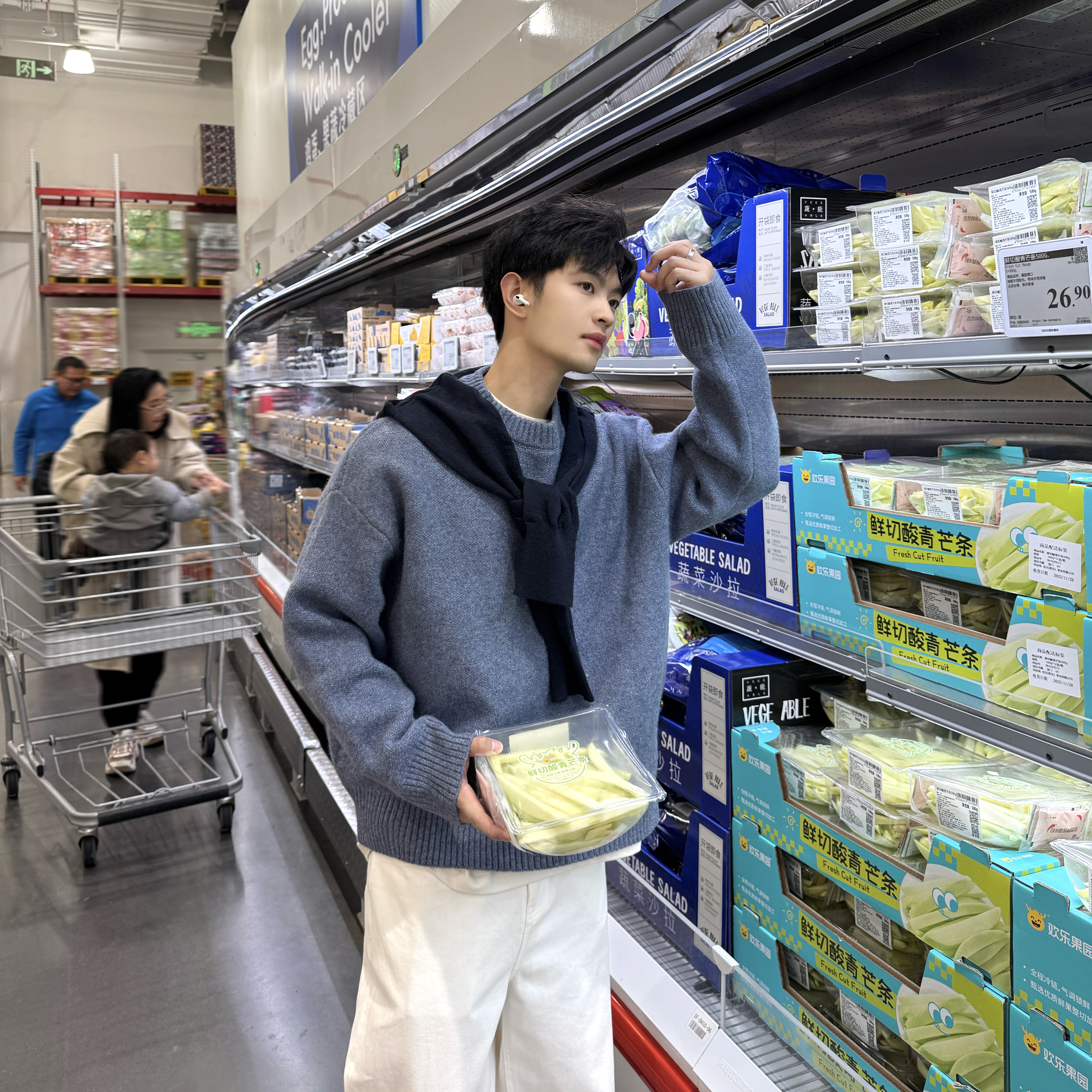 飞型记韩系假两件披肩连帽毛衣男圆领蓝色百搭秋冬纯色针织衫上衣