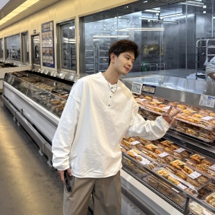 简约百搭休闲白色上衣 男2026春季 飞型记美式 潮牌亨利领纯棉长袖