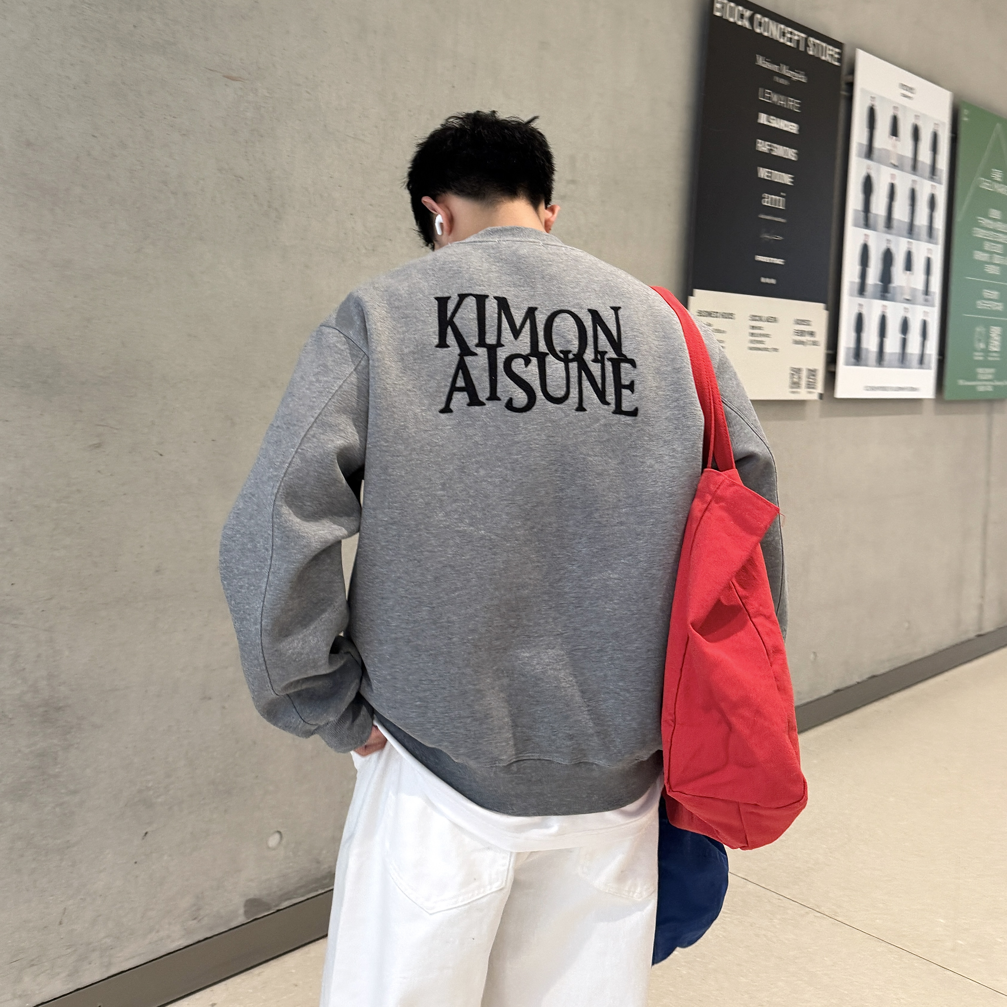 飞型记灰色后背字母卫衣男2025秋
