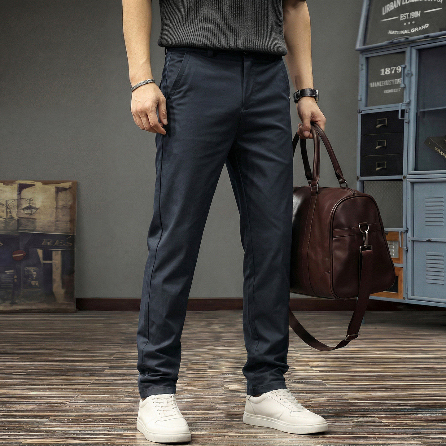 春季高端男士休闲裤2026新款潮流直筒小西裤大码纯色运动裤子男款
