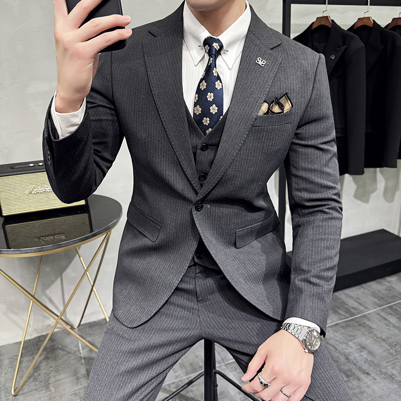 高级感新郎西服套装男士商务正装休闲结婚礼服英伦风修身西装黑色