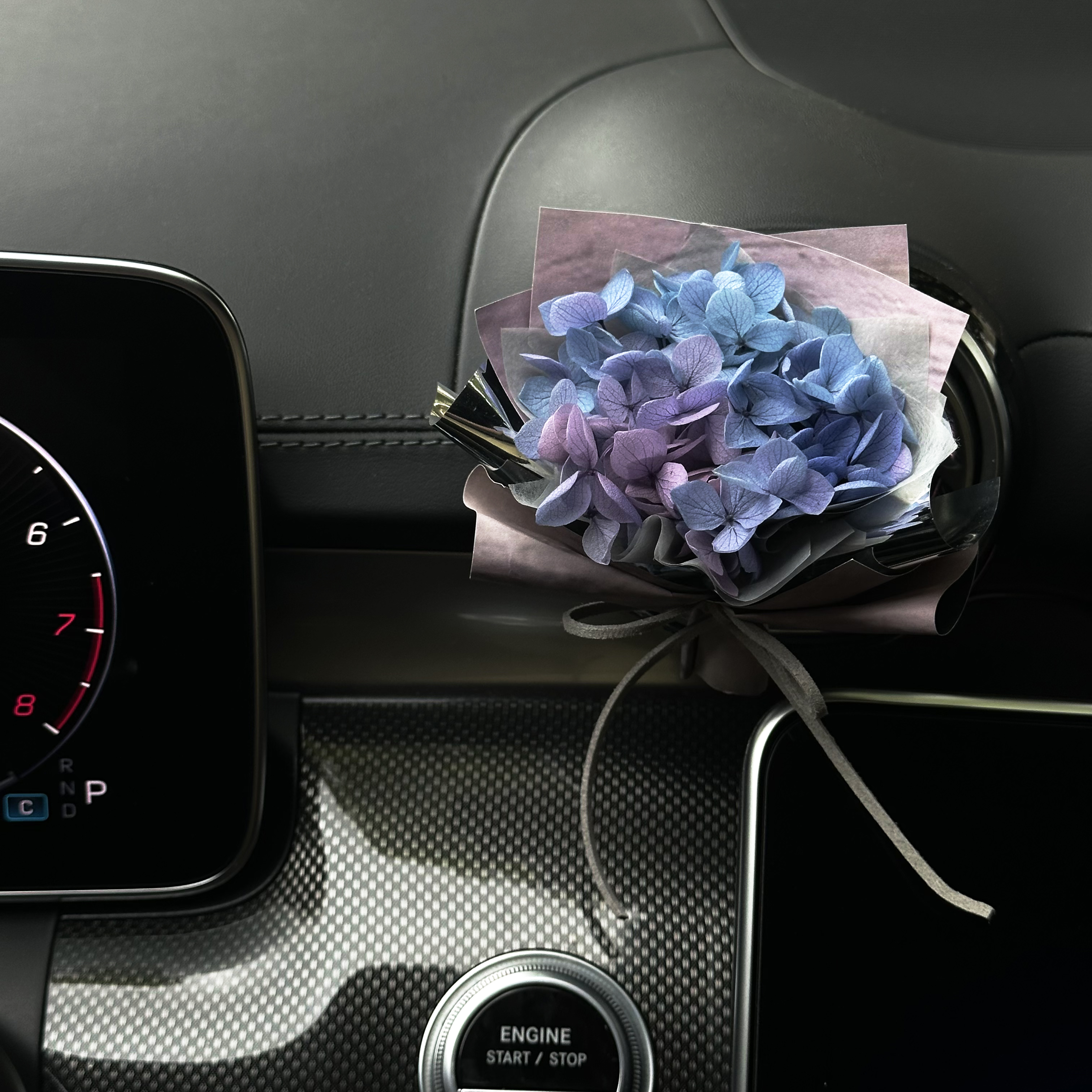 车载绣球永生花迷你出风口装饰