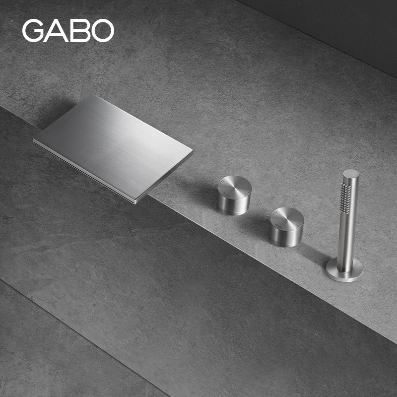 观博GABO 家用台装瀑布龙头冷热水 不锈钢浴缸龙头座式 18M021