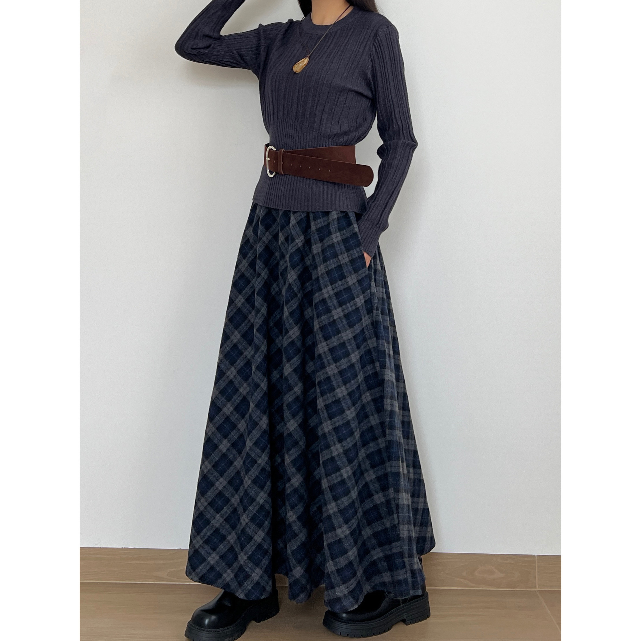 实拍巨显瘦复古格子毛呢裙秋冬加厚学院风格纹半身裙大摆A字长裙