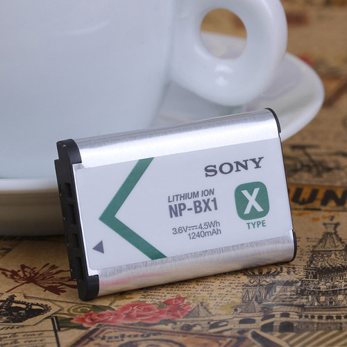 适用索尼黑卡RX100 M7 M2 M3 M4 M5 M6 RX1RII NP-BX1相机电池ZV1