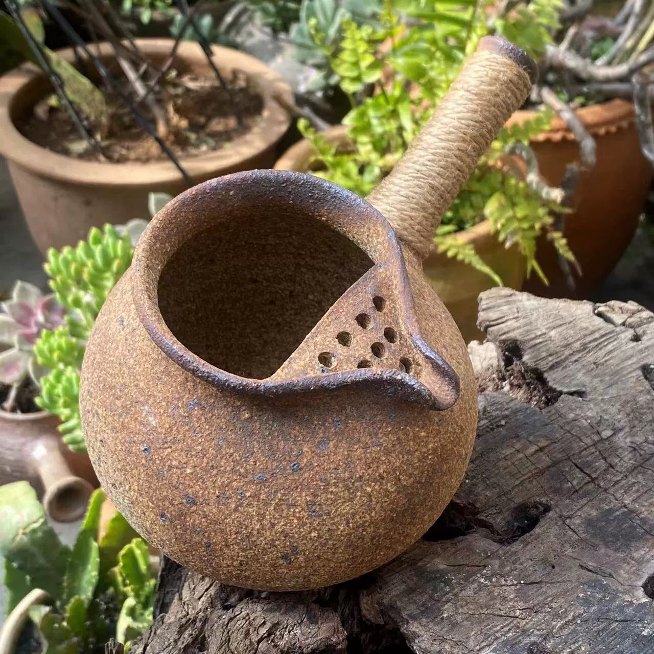 全手工云南粗陶侧把网眼煮茶罐