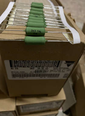 AC05000003301JAC00 5W3.3K/3K3 VISHAY 威世 AC05 绕线电阻器
