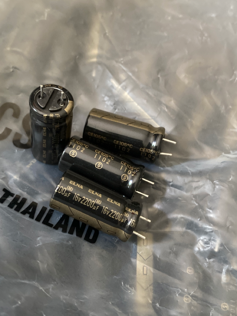 ra3-16v2200uf/ 2200uf16v elna伊娜 金字音频电解电容器 10*20