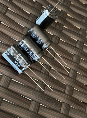 1000UF 25V 日本 红宝石 电容器 25V1000UF 12.5X20 YXF 高频低阻