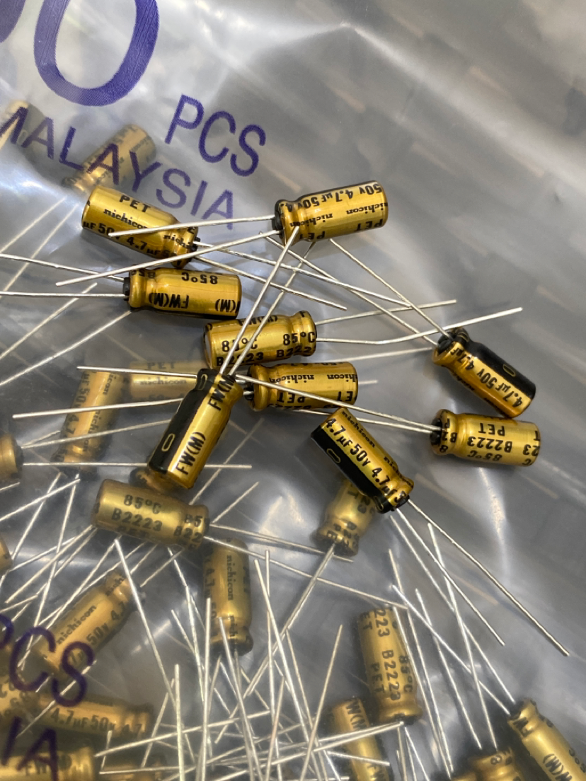 4.7UF/50V尼吉康发烧电容FW