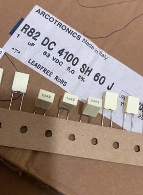 R82 KEMET基美薄膜电容器 63v 1UF/105 P5