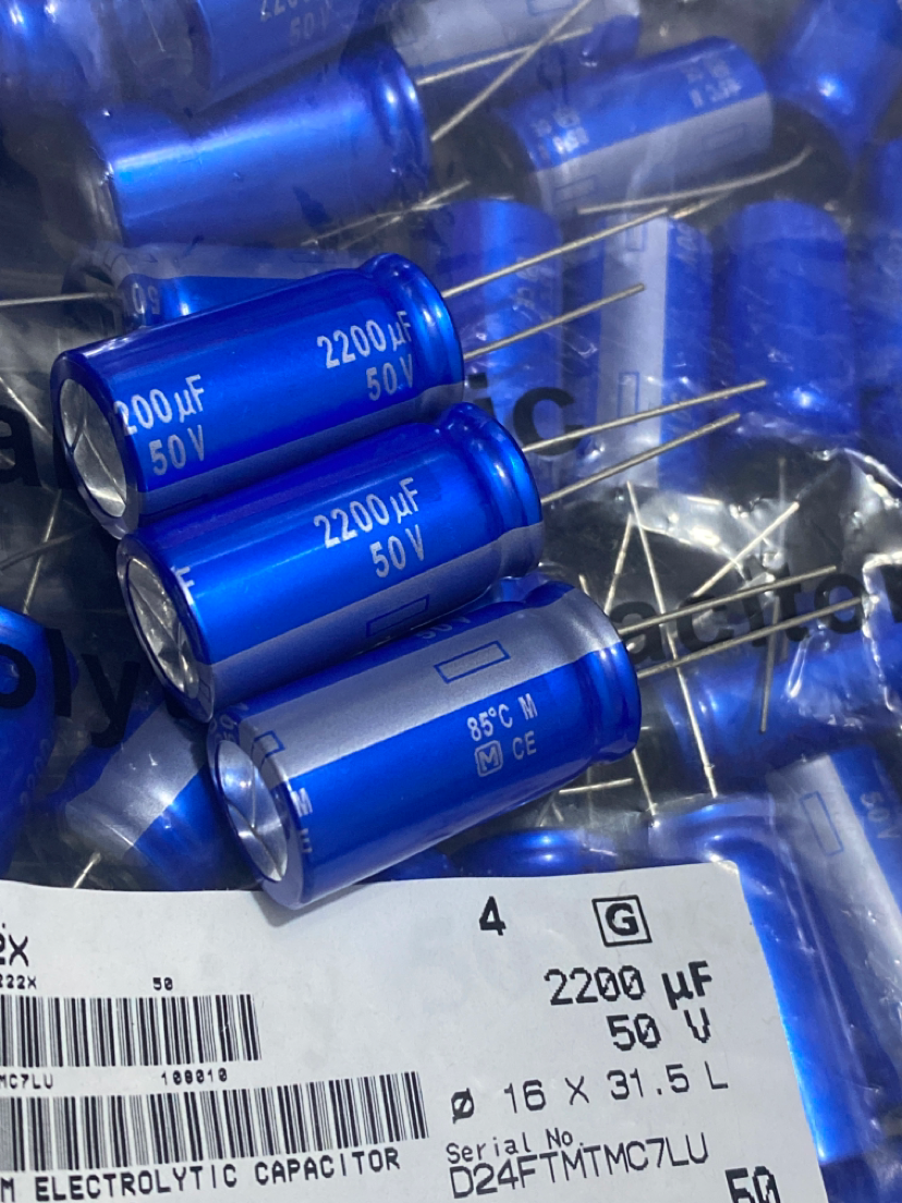 50V2200UF松下AM音频电解电容