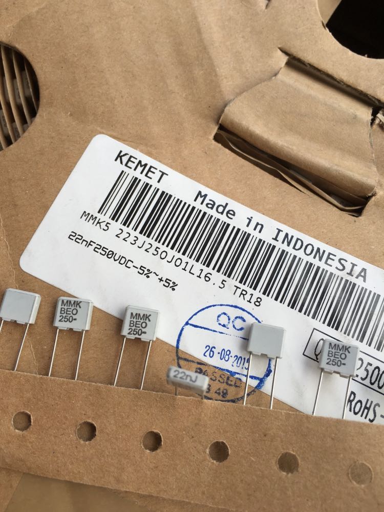 MMK5 250V 223 22NF 0.022UF EVOX 薄膜电容器 P=5MM