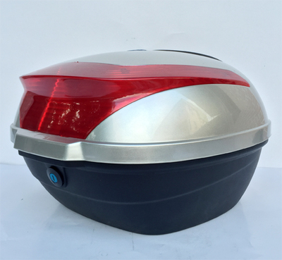 适用于立马欧 绿佳小飞哥小鸟电动车后备箱后尾箱工具箱送工具