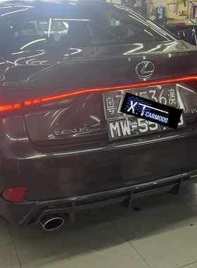 X.T车改雷克萨斯IS运动贯穿尾灯熏黑透明红色