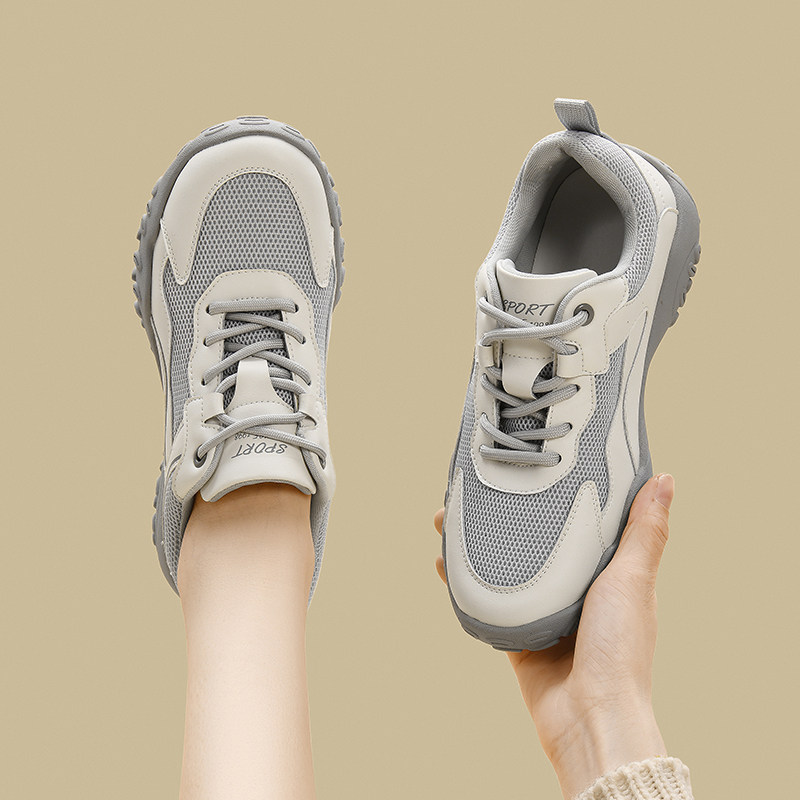 阿甘德训鞋女款2026新款春秋季百搭软底防滑妈妈超轻便休闲运动鞋