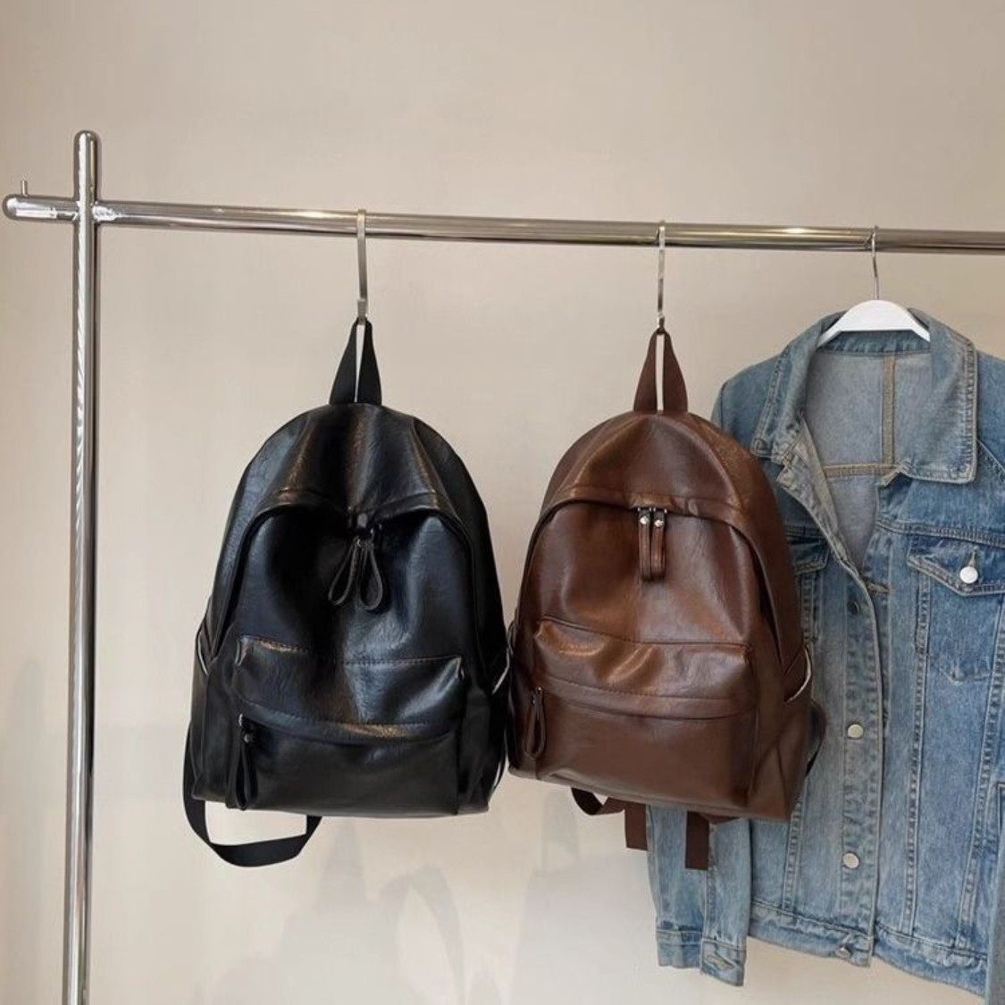 2026新款原创出差旅行软皮双肩包女高级感小众电脑大容量真皮背包