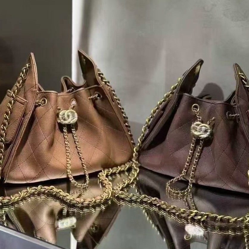 A man2025新款球纹鱼子酱皮单肩包女大容量hobo包时尚感链条,箱包皮具/热销女包/男包,水桶包,淘宝优惠券,粉丝福利购,淘宝优惠卷