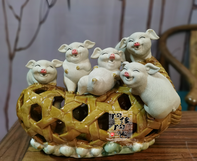 陶瓷工艺品 石湾公仔 猪笼入水 猪 生肖 五福临门