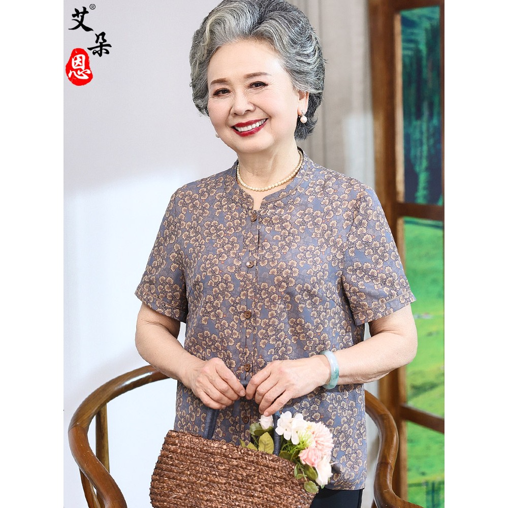采购产品中老年母亲的夏装,短袖衬衫,上衣,老年妇女的衣服,60