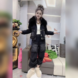 网红工装风牛仔套装女冬季新款大毛领加棉显瘦外套加绒裤子两件套