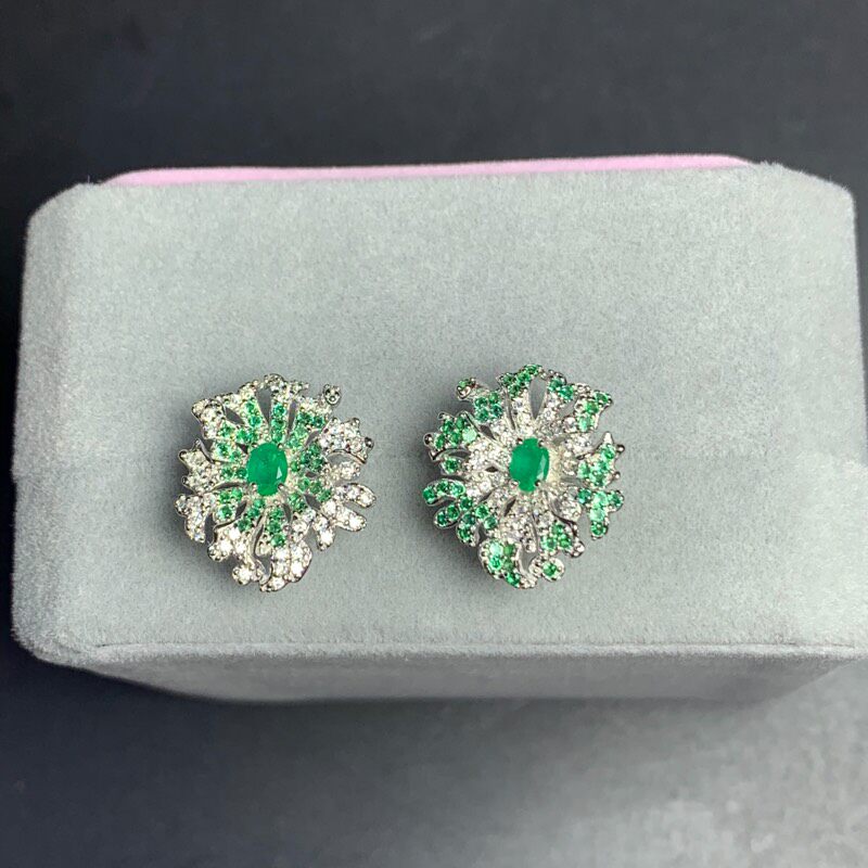 新款特惠925银镀白金天然祖母绿耳钉 石3*4MM不对称的美,珠宝/钻石/翡翠,耳饰,淘宝优惠券,粉丝福利购,淘宝优惠卷