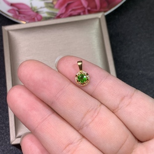 特惠福利925银镀黄金天然透辉石吊坠 星星坠4.5Mm 六角芒星吊坠