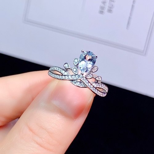 新款天然海蓝宝石戒指5*7Mm925银镀金天然海蓝宝戒指