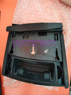奥迪A6LC6前烟灰缸支架座05~11前中控烟灰缸总成芯内胆大烟缸总成
