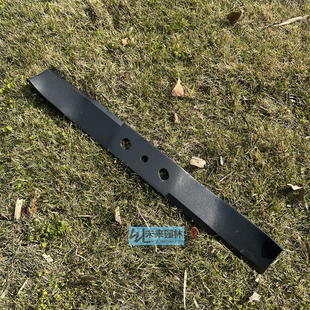 割草机刀片草坪机直刀马驰宝18/19/21寸加厚耐磨斜孔直刀一字刀片