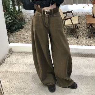 棕色高级感弯刀裤女宽松加绒加厚2025冬欧货高街阔腿镰刀牛仔裤女