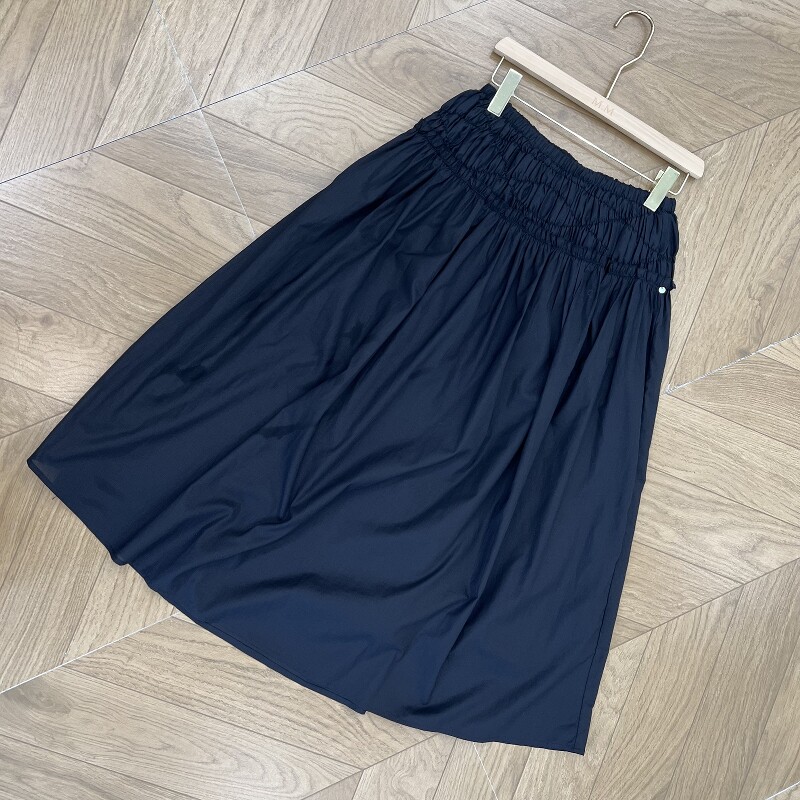 韩系拼接褶皱纯黑色花苞半身裙女春季小个子宽松显瘦百搭a字伞裙