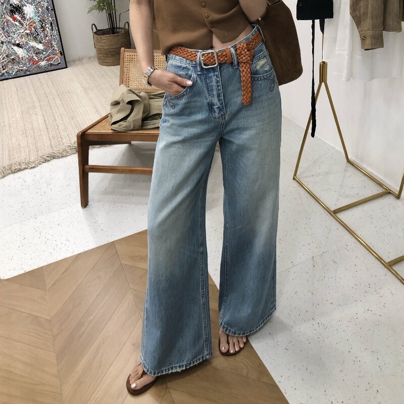 2026年春季新款直筒蓝色百搭牛仔裤女高腰宽松显瘦梨型身材阔腿裤