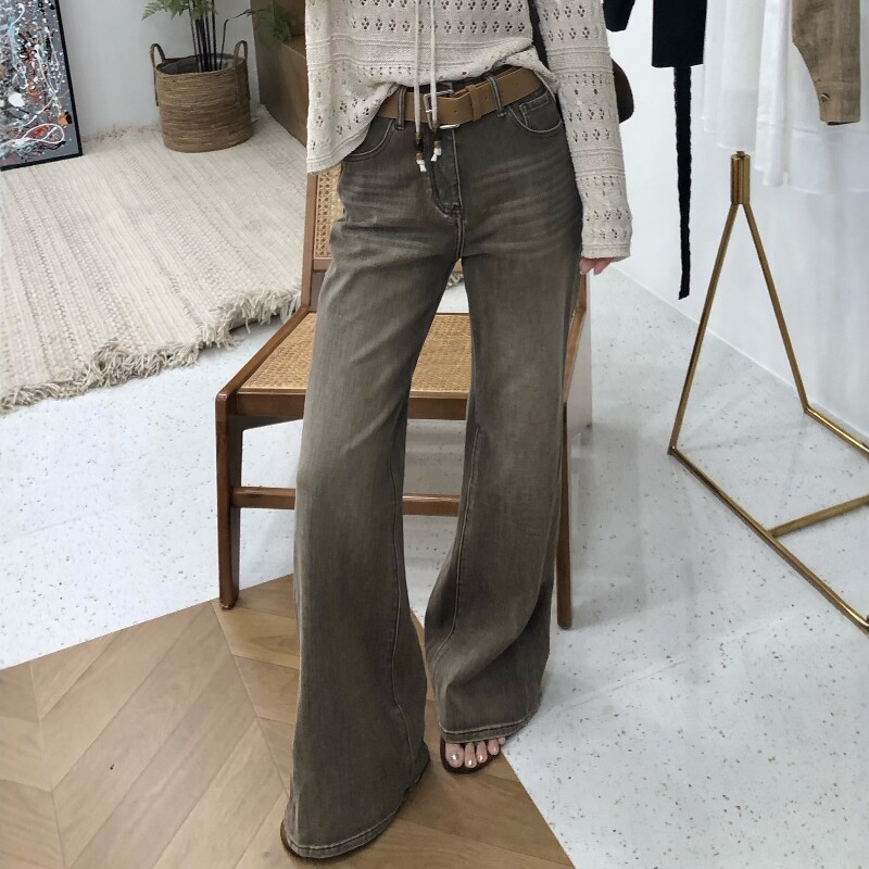 韩式复古四面弹棕色牛仔裤女2026春季新款腰带直筒显牛仔瘦喇叭裤